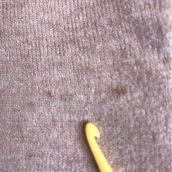 NWT Cozy Co by Cozy Casual V Neck Long Sleeve Sweater Heather Tan Small Medium - Picture 9 of 14